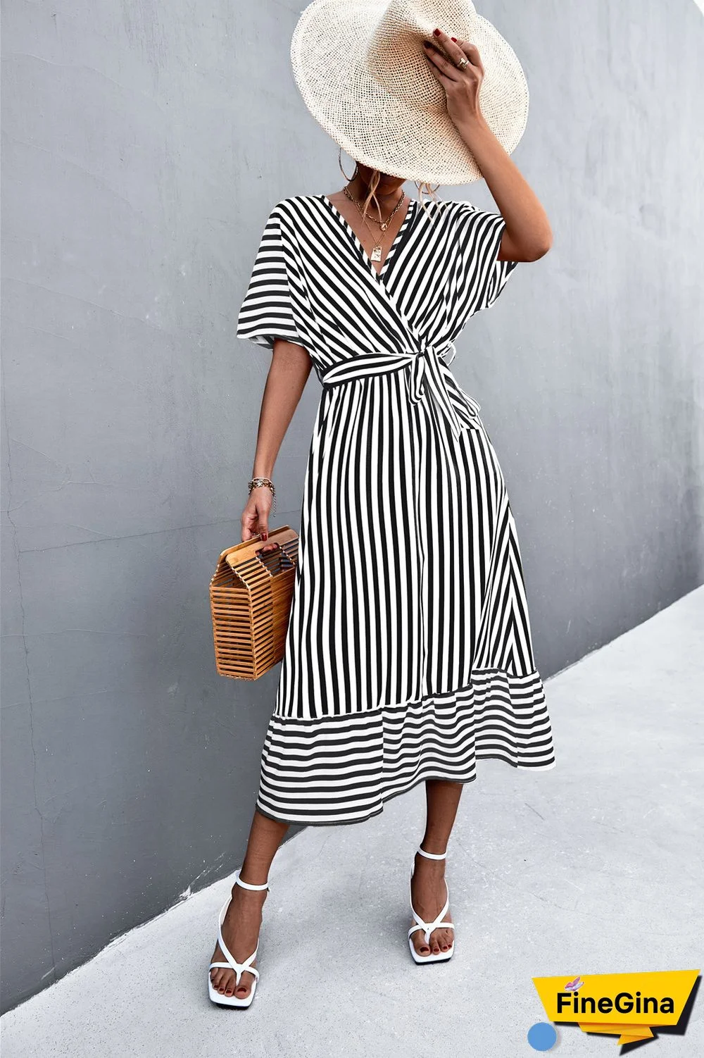 Casual Cross V-Neck Lace-up Stripe Dress Women Summer Dresses New High Waist Short Sleeve Swing Midi A-line Dress For Women