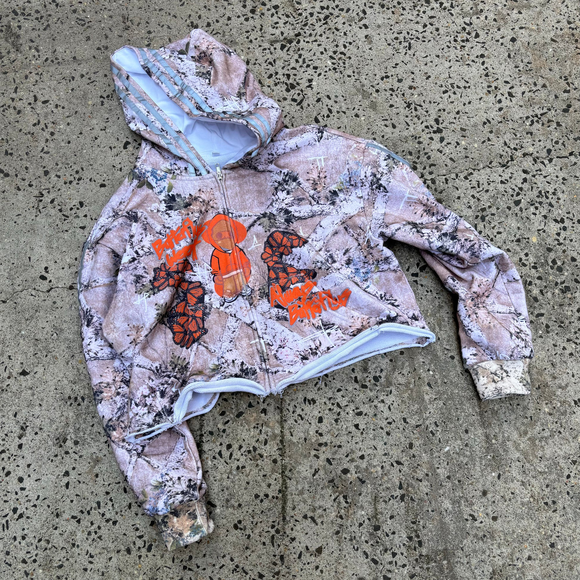 Vintage Cropped Camouflage Rolled Hem Hoodie