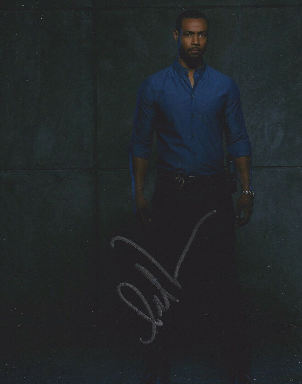 Isaiah Mustafa Signed Shadowhunters 10x8 Photo Poster painting AFTAL