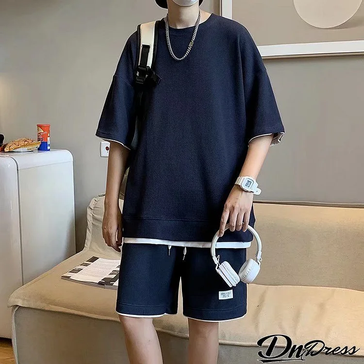 Men Fashion Waffle Round Neck Short-Sleeved T-Shirt And Shorts Two-Piece Set