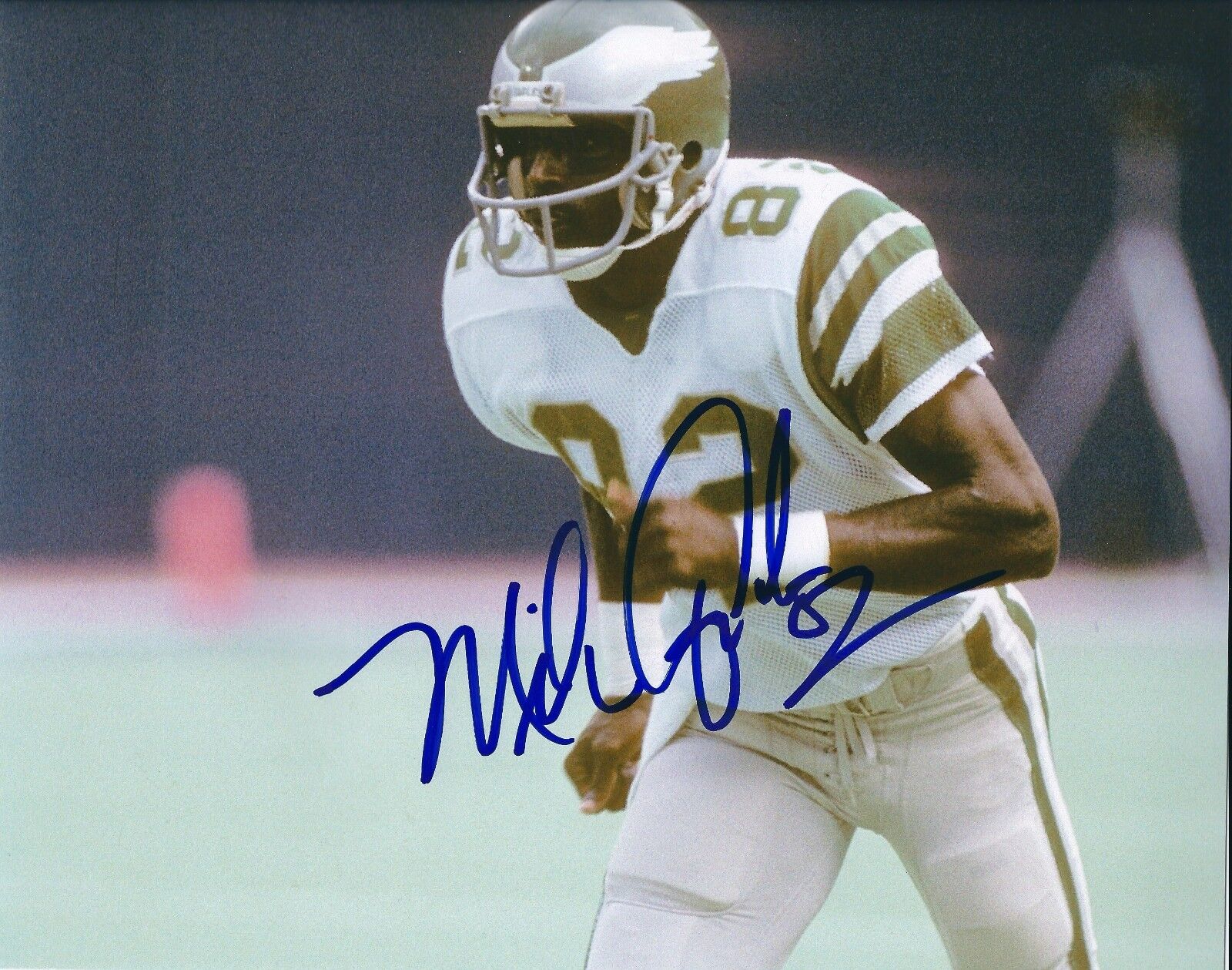 Autographed MIKE QUICK Philadelphia Eagles 8x10 Photo Poster painting w/COA