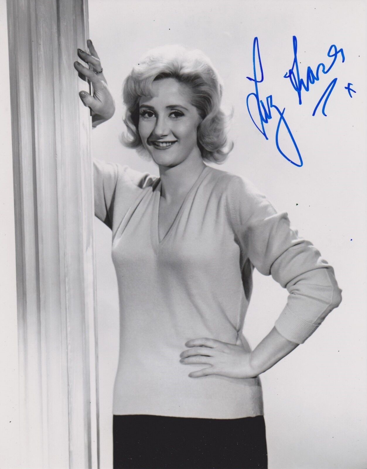 Liz Fraser Signed 10x8 Photo Poster painting AFTAL