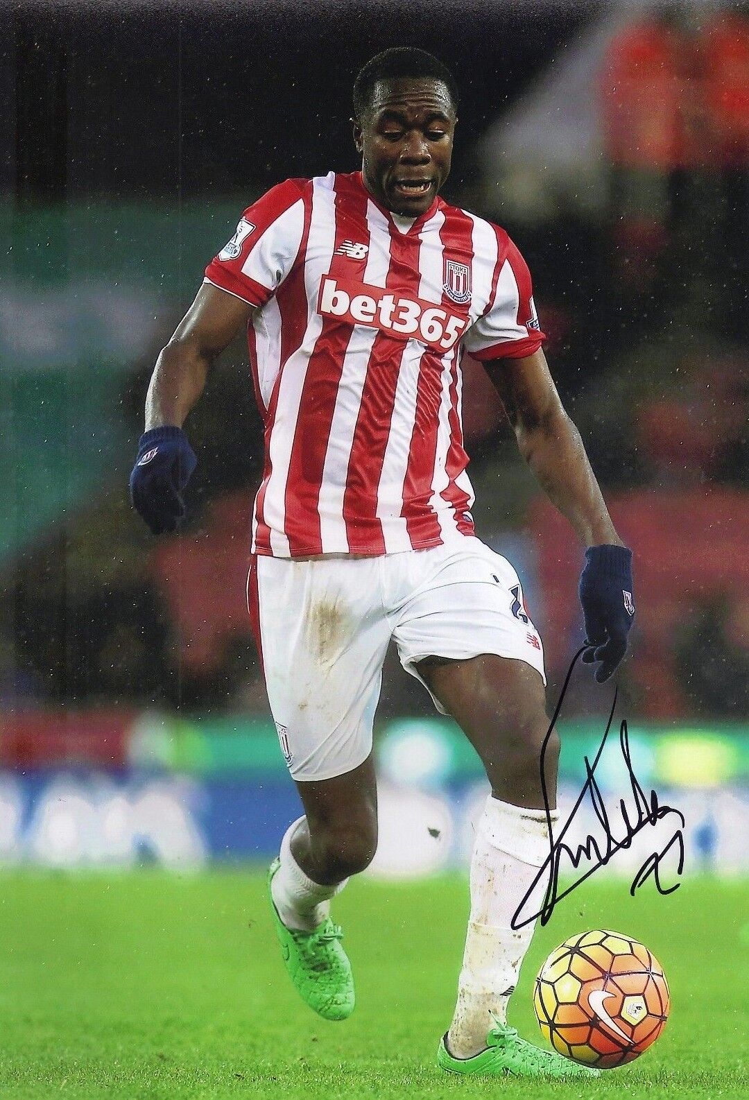 Giannelli Imbula Signed 12X8 Photo Poster painting Stoke City Genuine Autograph AFTAL COA (1923)