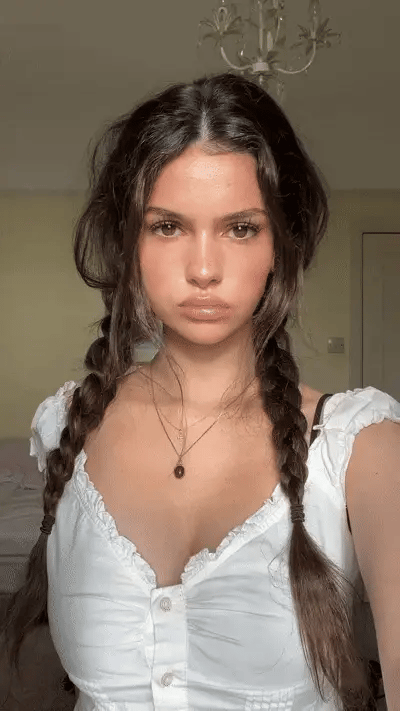 Model 1 in PJ Set