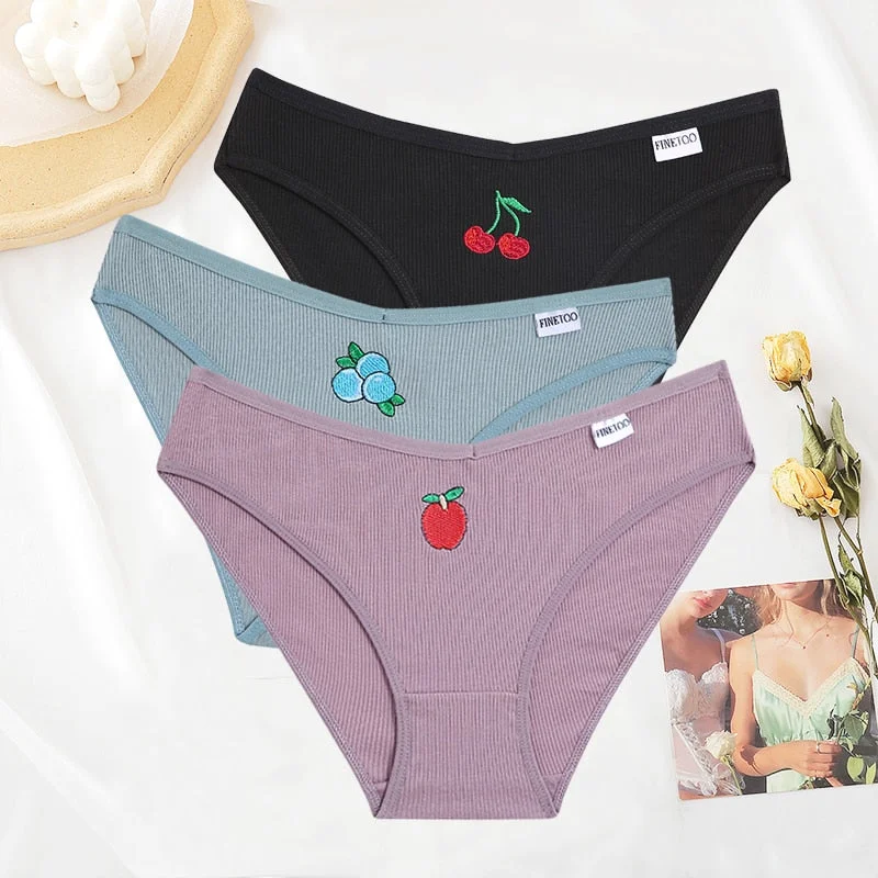 FINETOO 3PCS/Set Women Cotton Embroidery Fruit Panties Underwear V Waist Female M-XL Woman's Briefs Pantys Intimates Lingerie