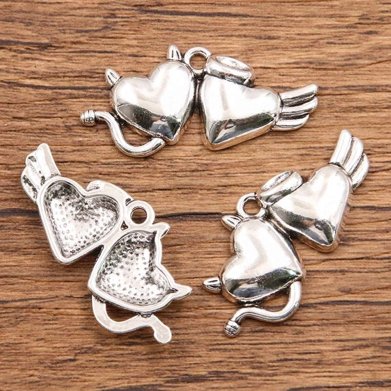 1 Piece Alloy Heart Shape Skull Pendant Jewelry Accessories