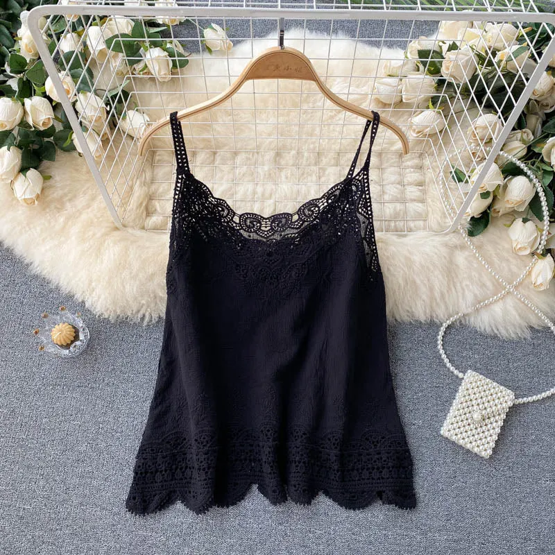 Croysier Tops Women 2021 Boho Clothing Vintage Embroidery Lace Trim Cami Top V Neck Sleeveless Spaghetti Strap Summer Camisole