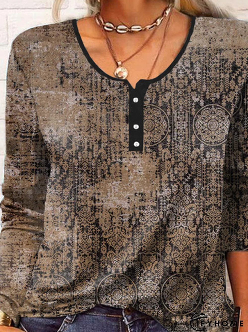 Loose Casual Buckle Abstract T-Shirt | IFYHOME