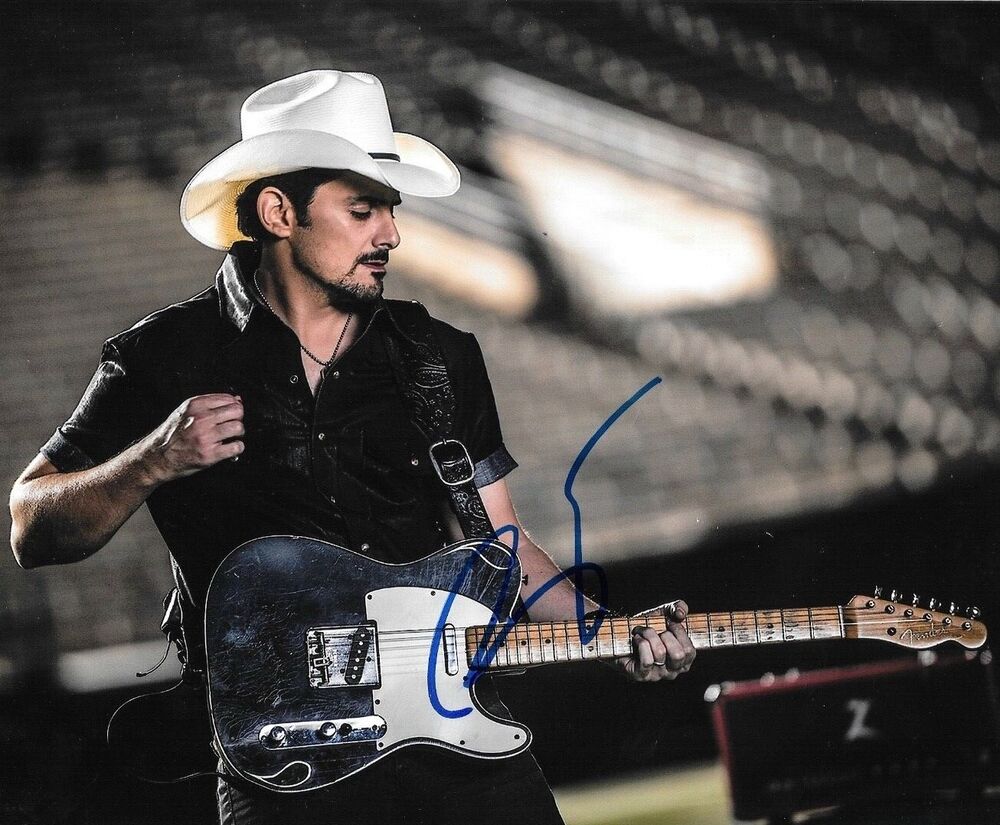 * BRAD PAISLEY * signed autographed 8x10 Photo Poster painting * REMIND ME * * 1