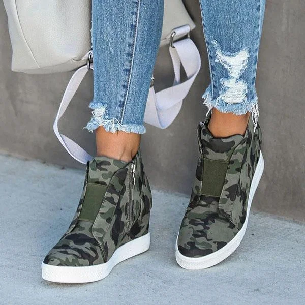 HUXM Extra Mile Wedge Sneakers