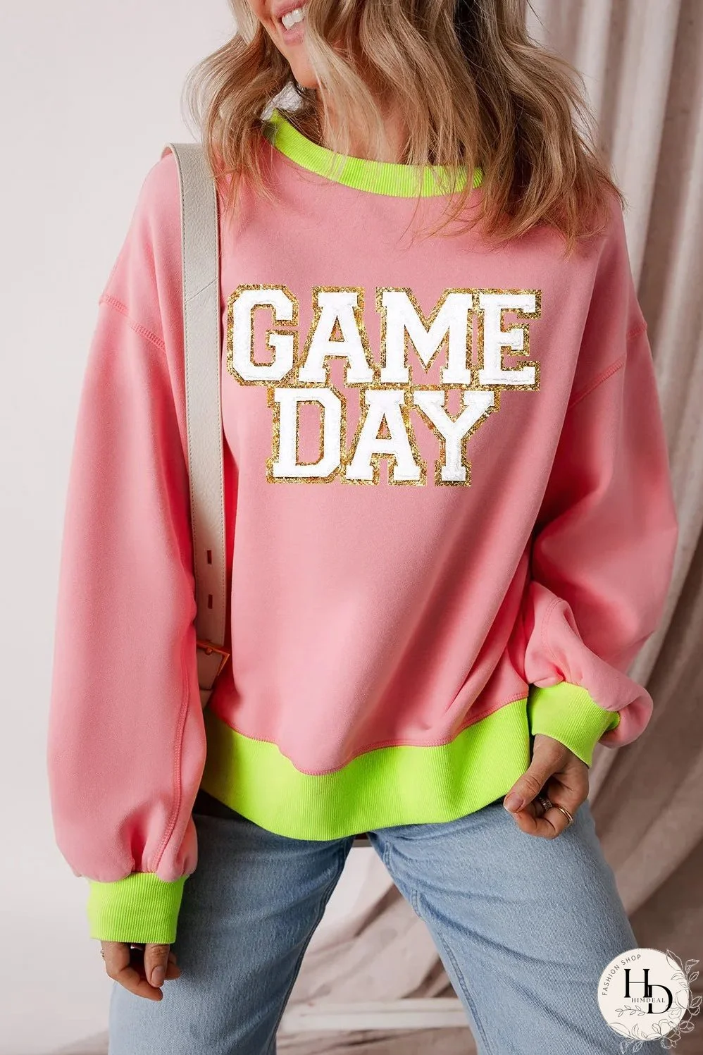 Letter Graphic Round Neck Long Sleeve Sweatshirt