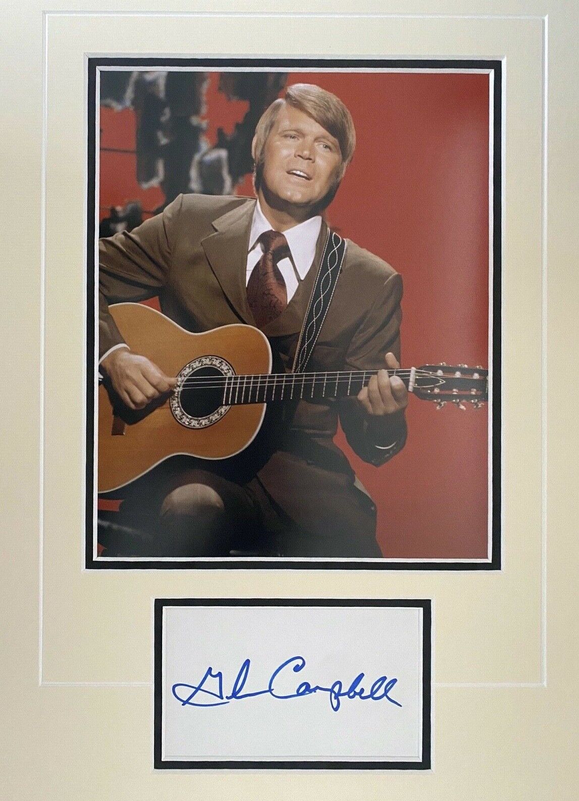 GLEN CAMPBELL - CHART TOPPING AMERICAN SINGER & MUSICIAN - SIGNED Photo Poster painting DISPLAY