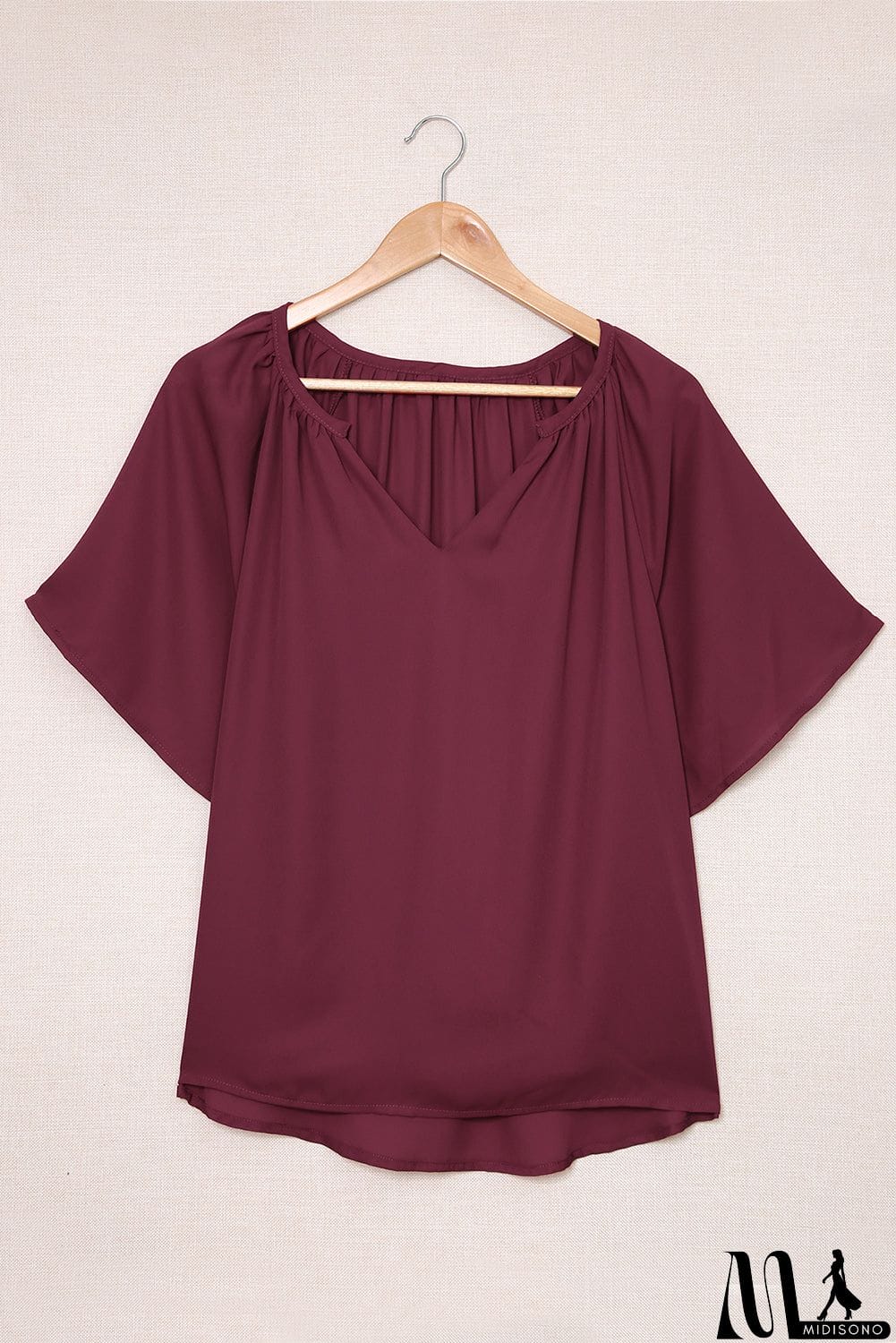 MidiSono - Split Neck Pleated Loose Top
