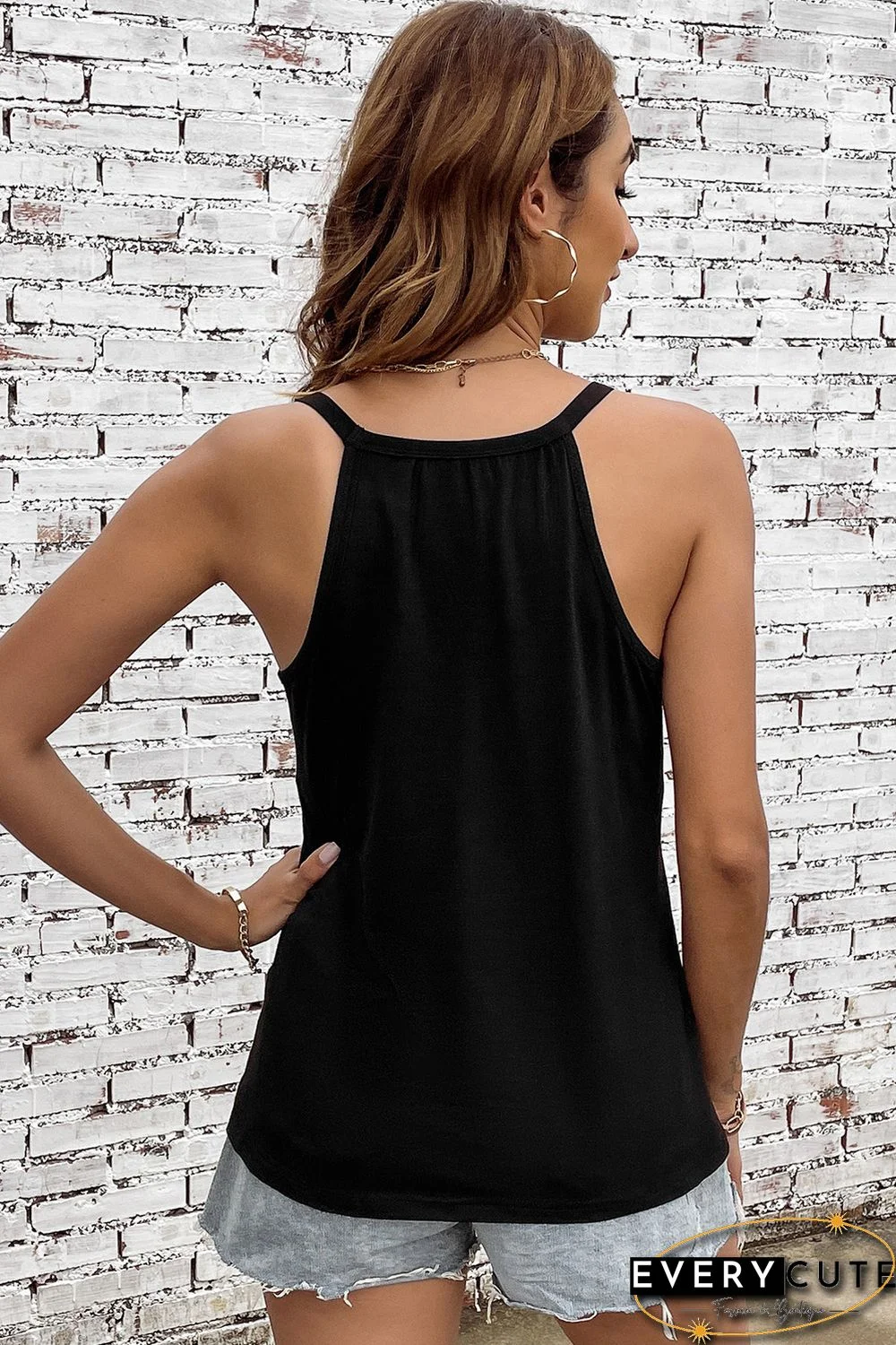 Black Pleated Round Neck Loose Sleeveless Top