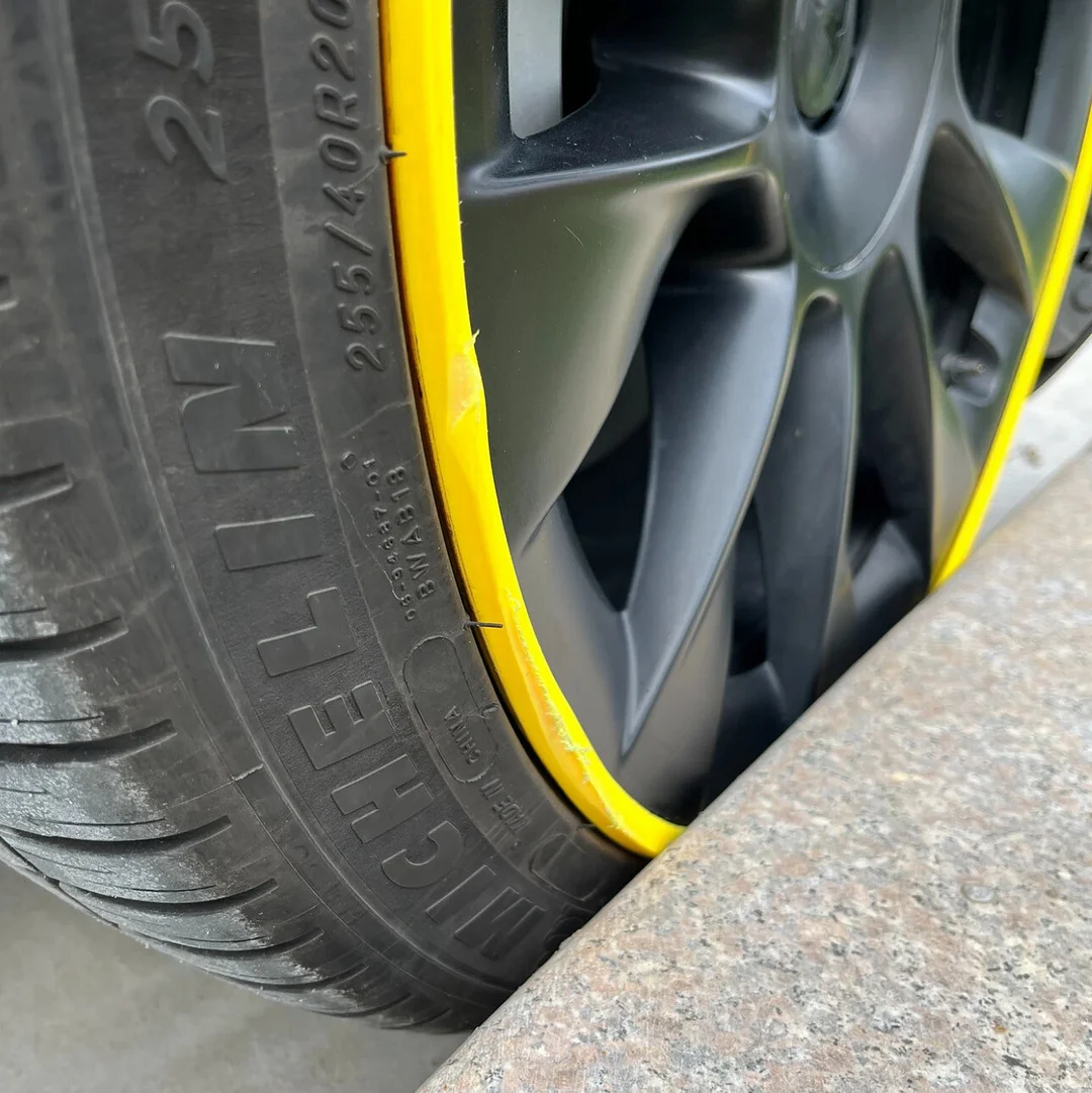 Car wheel protection ring anti-collision strip anti-scratch strip anti-scratch rubber strip