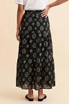 Black Base White Floral Tiered Skirt, Lightweight Cotton Crinkle Skirt, Minimalist Floral Casual Skirt, Wholesale Women's Summer Skirts