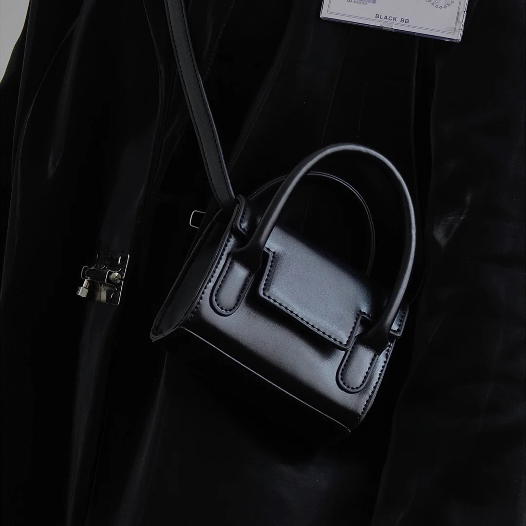 Danccia  Y-CLARE CROSSBODY BAG