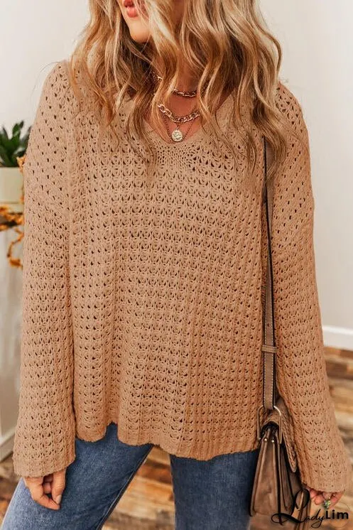 Fashionable and Minimalist Sweater