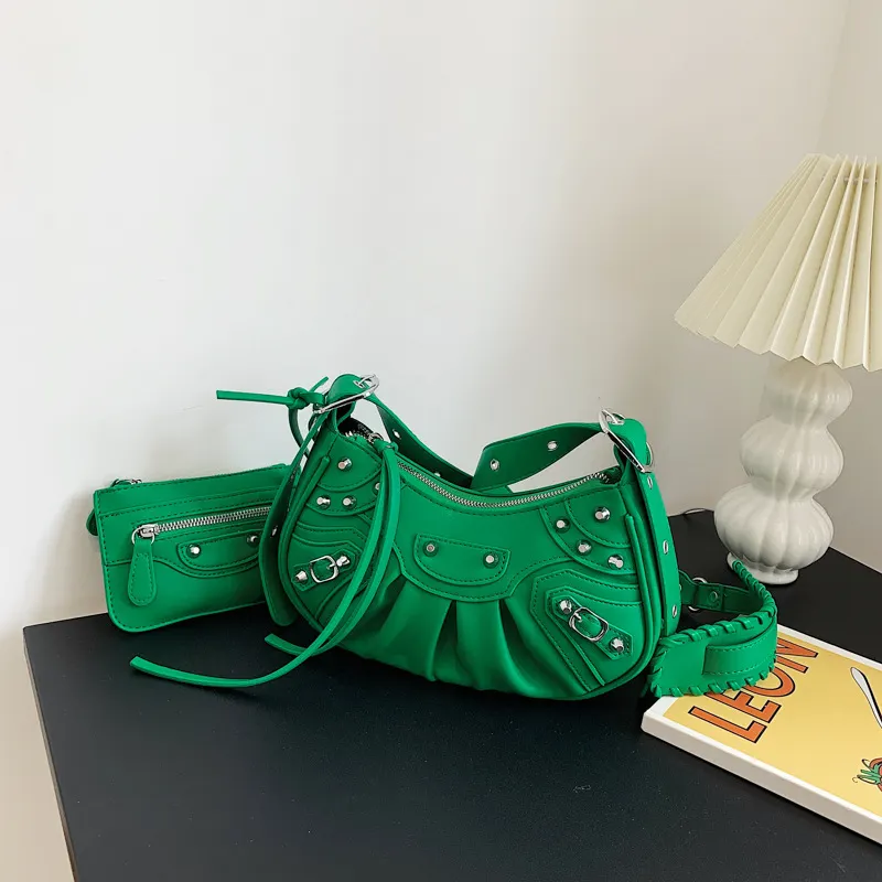 Large Capacity Fashion Crossbody Bag