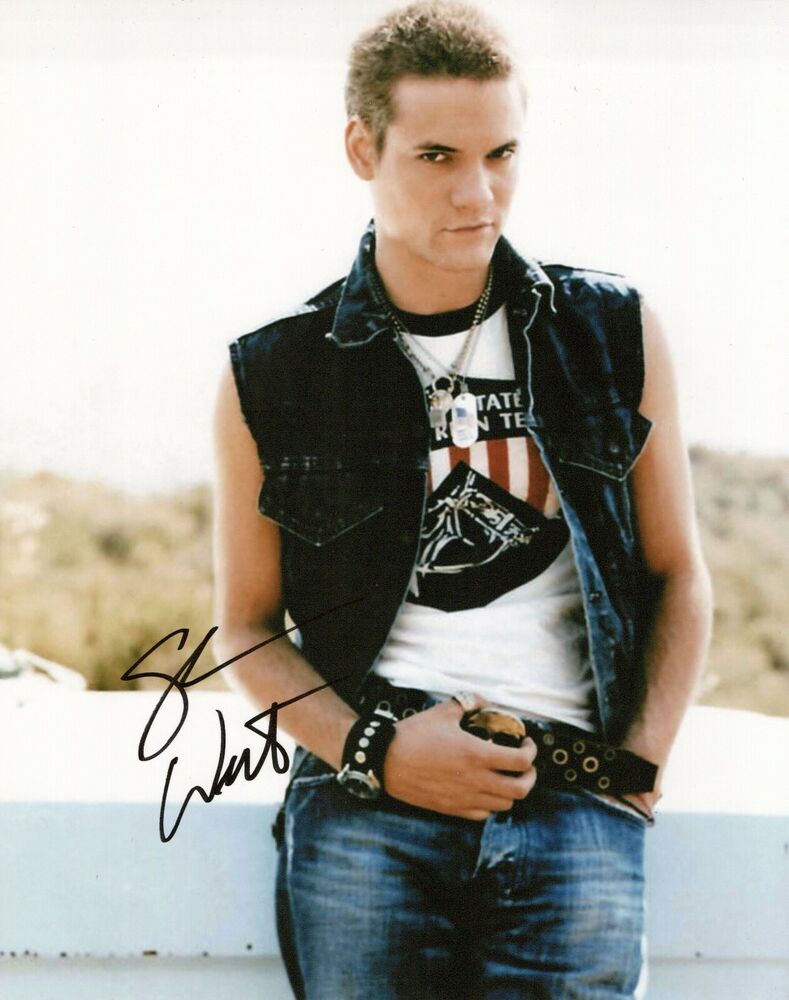 Shane West glamour shot autographed Photo Poster painting signed 8x10 #1