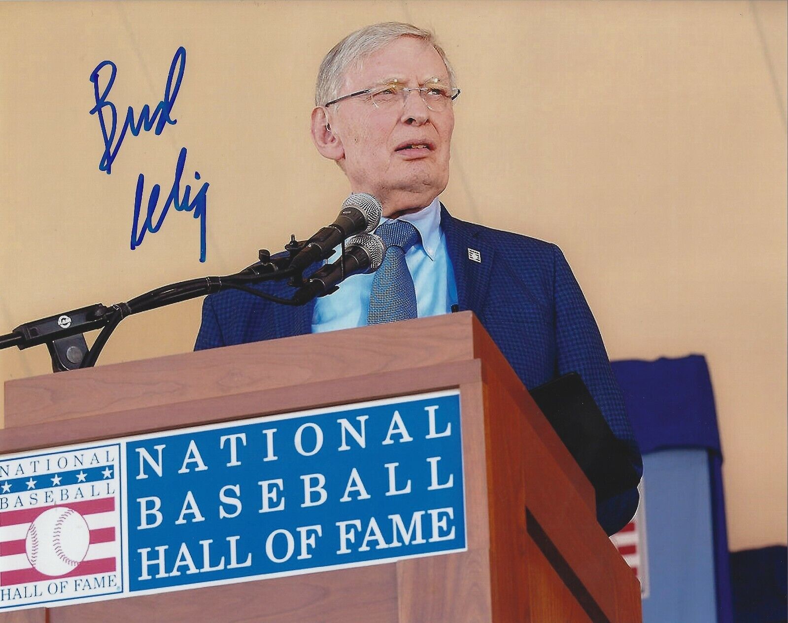 Signed 8x10 BUD SELIG Hall of Fame Autographed Photo Poster painting COA