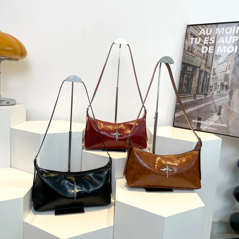 This Year's Popular Soft Leather Pillow Bag Fashion Simple Commute Shoulder Bag Retro Messenger Bag