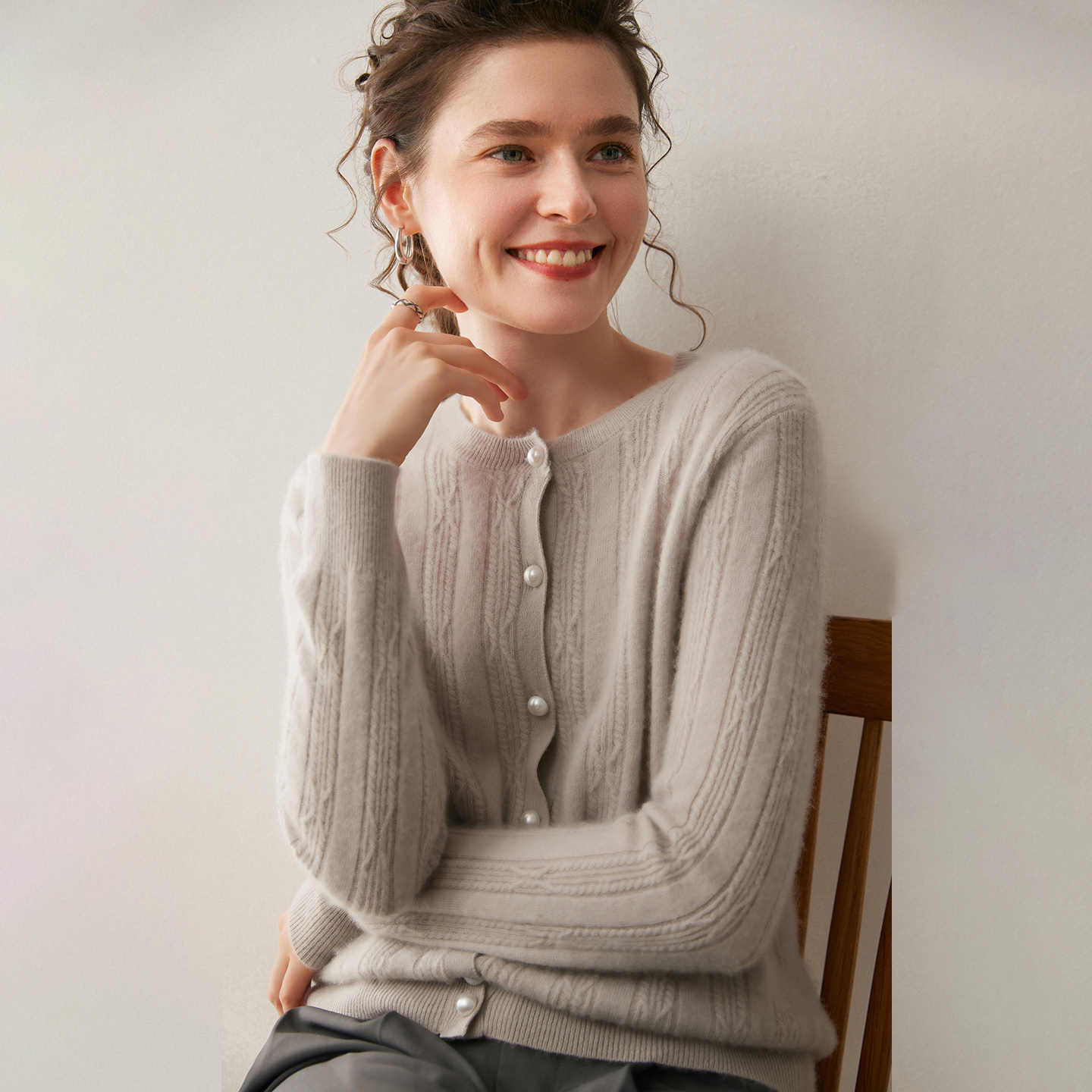 Women's Cable Knit Cashmere Cardigan Pearl Button Front REAL SILK LIFE