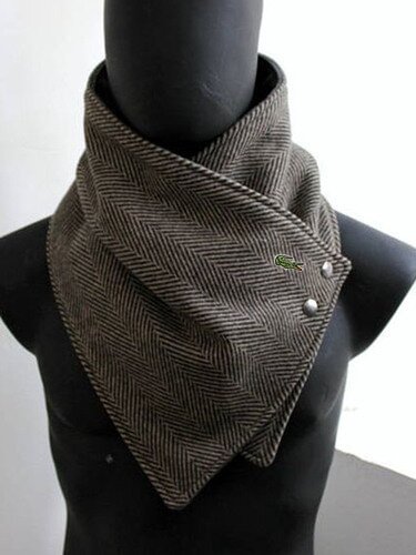 Casual warm scarf