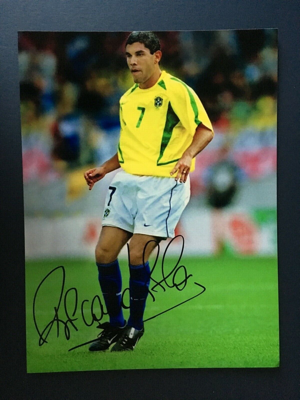 RICARDINHO - BRAZILIAN INTERNATIONAL FOOTBALLER - SUPERB SIGNED Photo Poster painting