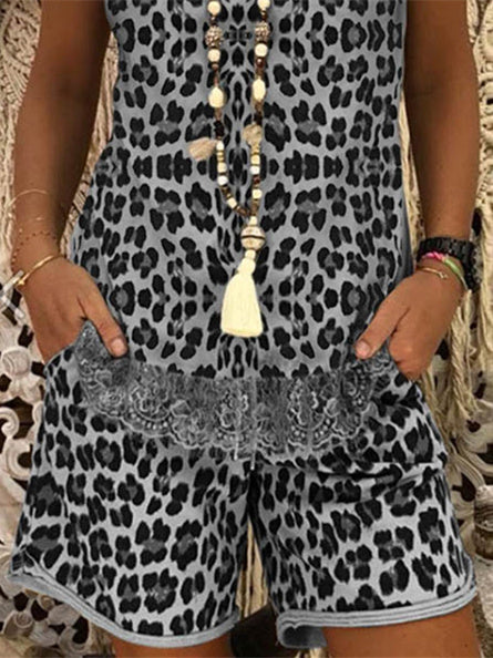 Women's Sleeveless V-neck Polka Dot Lace Stitching Top & Pockets Design Shorts Set