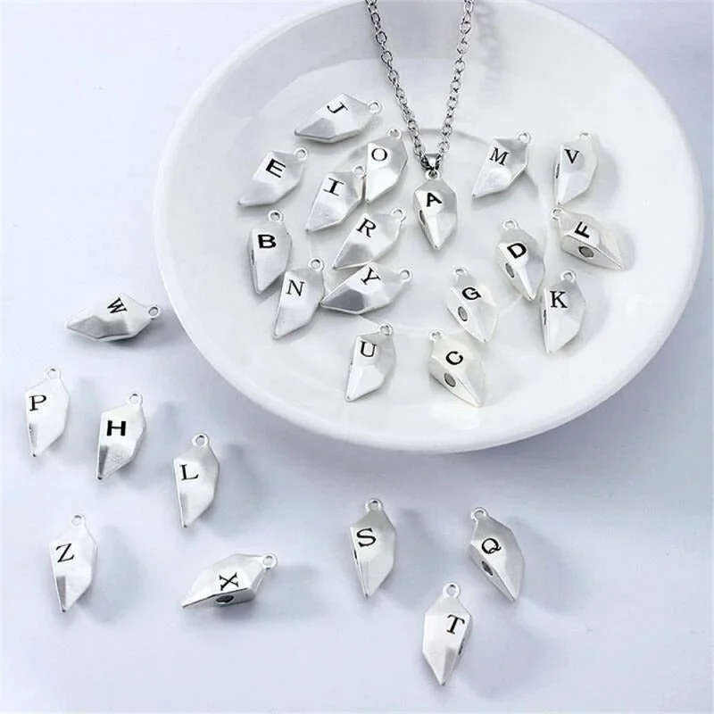 Two-Pieces Personalized Magnetic Attraction Heart-Shaped Couple Pendant Necklaces