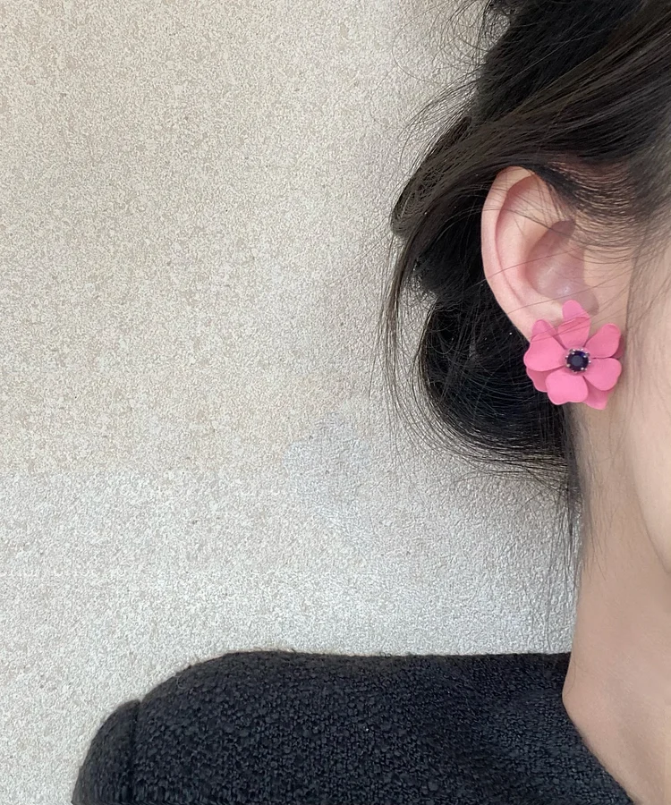 Cute Red Alloy Obsidian Floral Stud Earrings