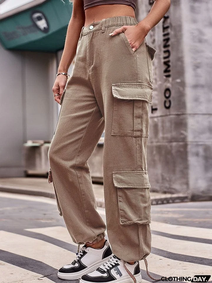 Elastic Waist Cargo Jeans