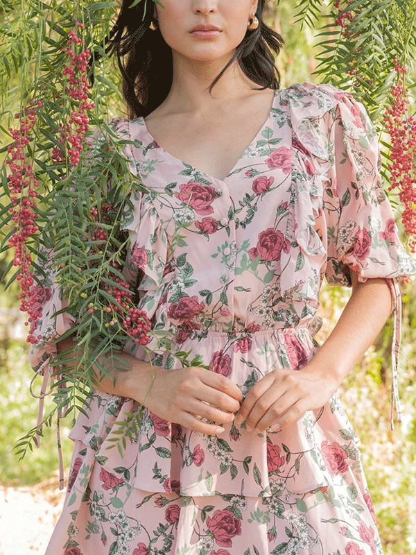 V neck short sleeve dress
