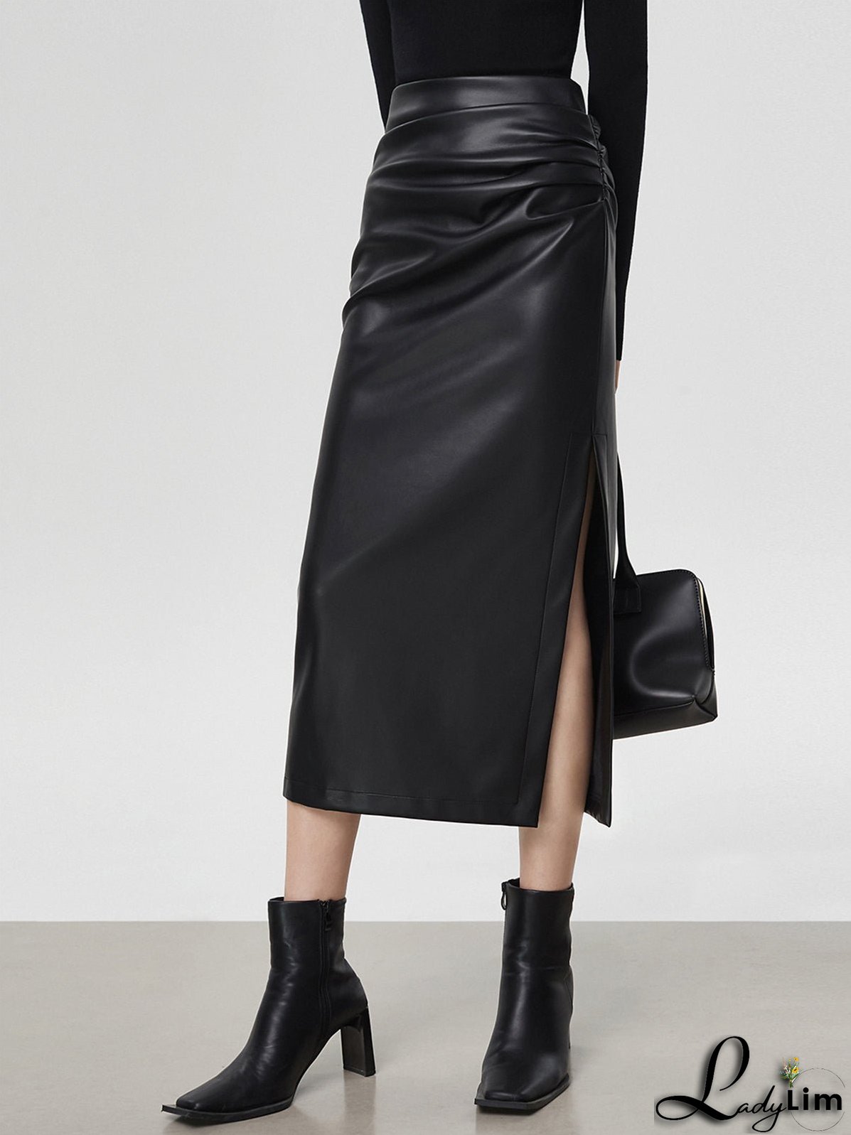Effortless and Chic winter Skirt