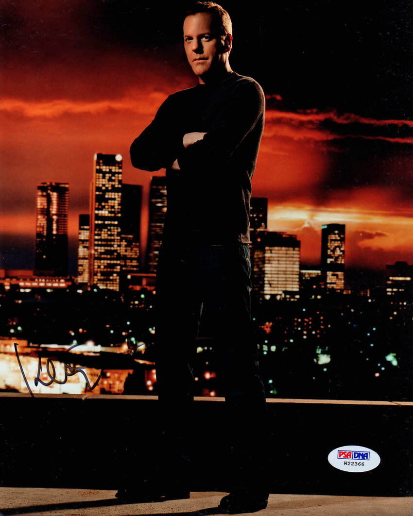 Kiefer Sutherland SIGNED 8x10 Photo Poster painting Jack Bauer 24 Touch PSA/DNA AUTOGRAPHED