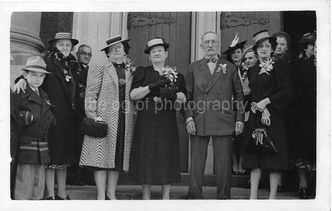 GROUP PORTRAIT Vintage FOUND Photo Poster painting bwOriginal Snapshot 09 10 W