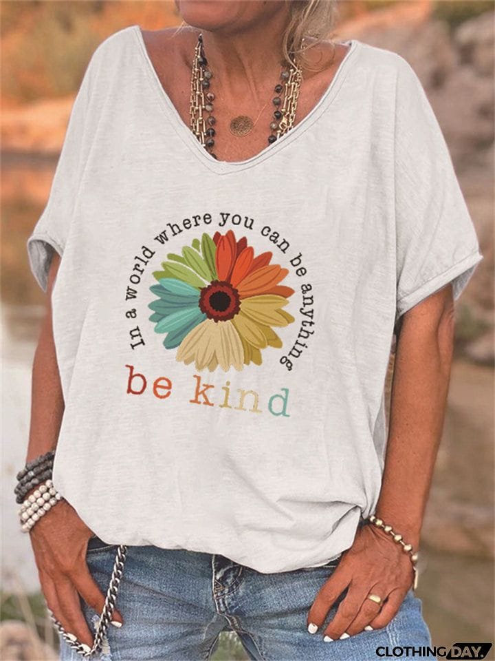 Women&rsquo;s Colorful Sunflower Print V Neck T-shirt