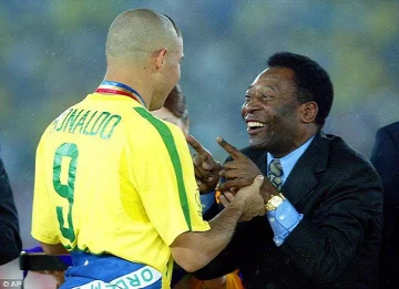 Iconic Moments From Football Through The Ages(I)