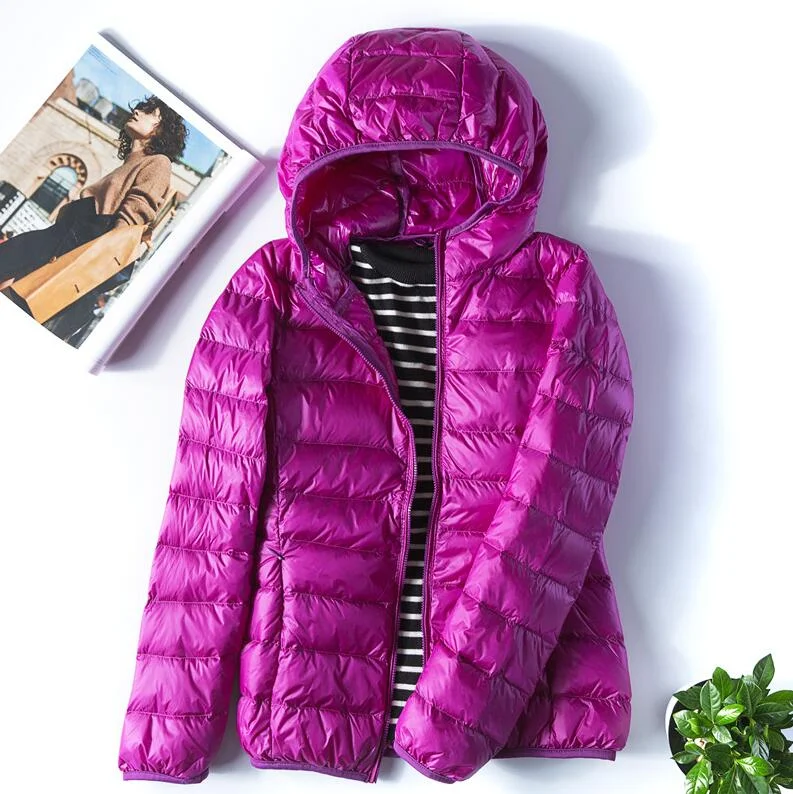 Autumn Winter Women Ultralight Thin Down Jacket White Duck Down Hooded Jackets Female Warm Coat Down Parka Portable Outwear