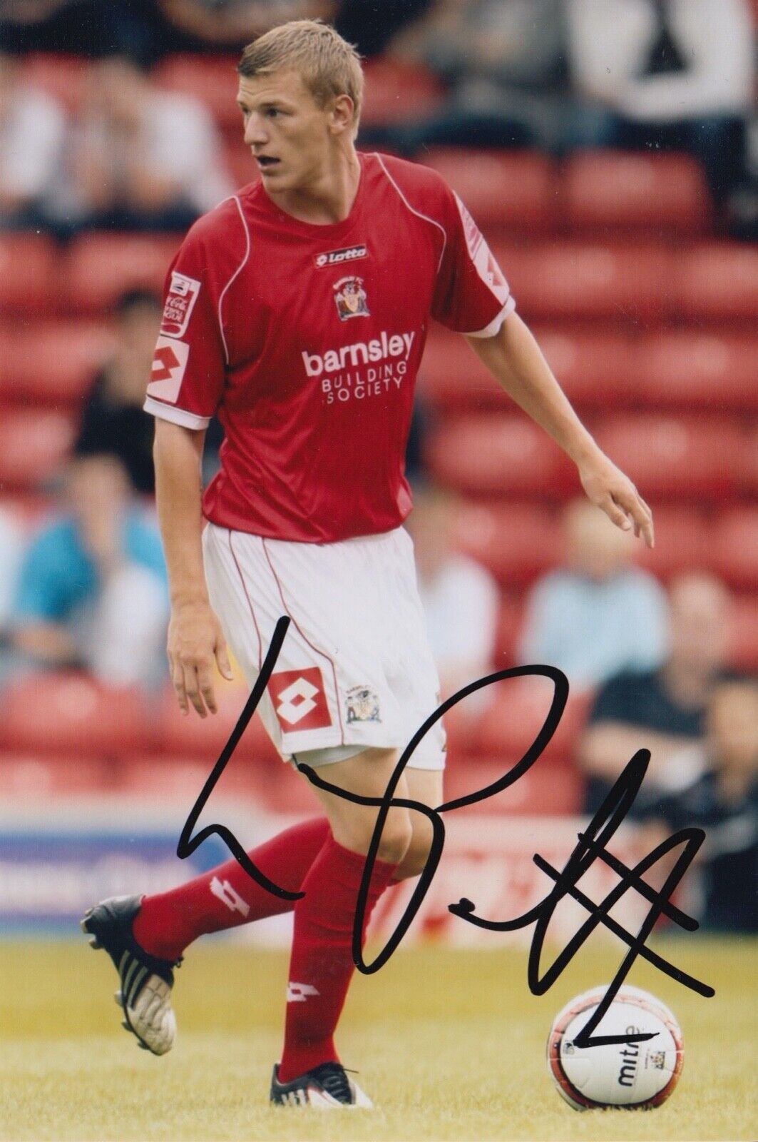 LUKE POTTER HAND SIGNED 6X4 Photo Poster painting - FOOTBALL AUTOGRAPH - BARNSLEY 1.