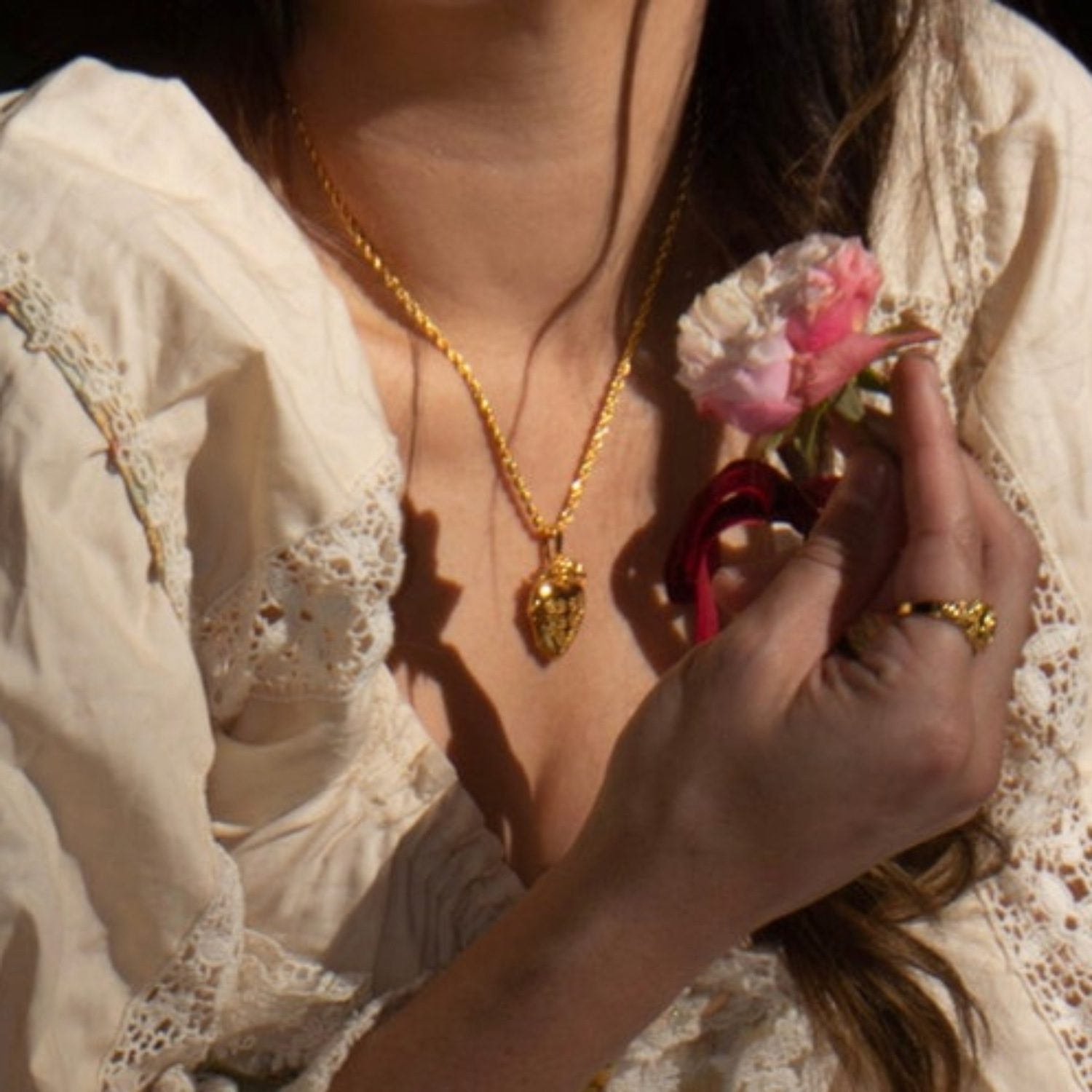 Women's Love Flower Album Pendant Necklace