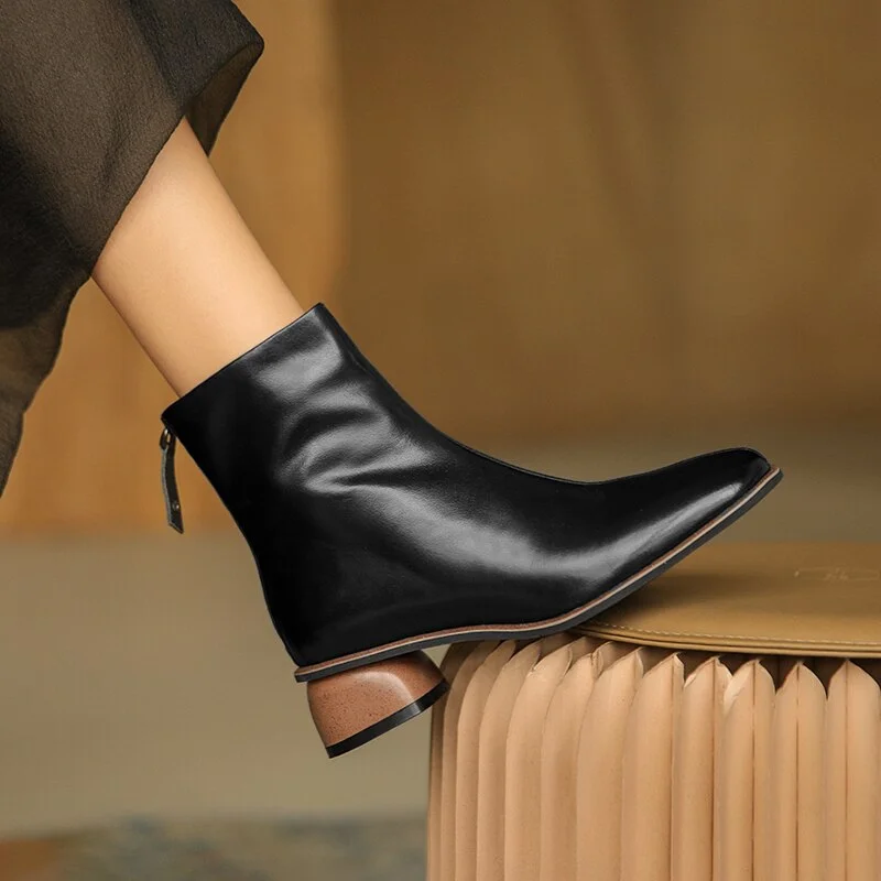 2021 Autumn Winter Black Retro Chelsea Boots for Women Breathable Genuine Leather Short Plush Carve Design Ladies Ankle Boots