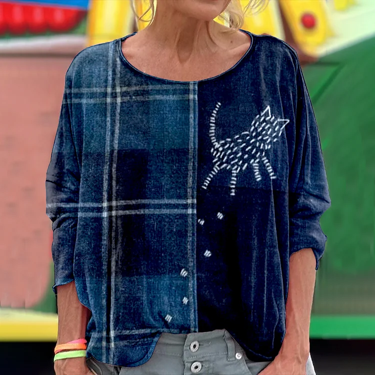Vintage Plaid Embroidered Cat Women's Cozy Linen Crew Neck T-shirt