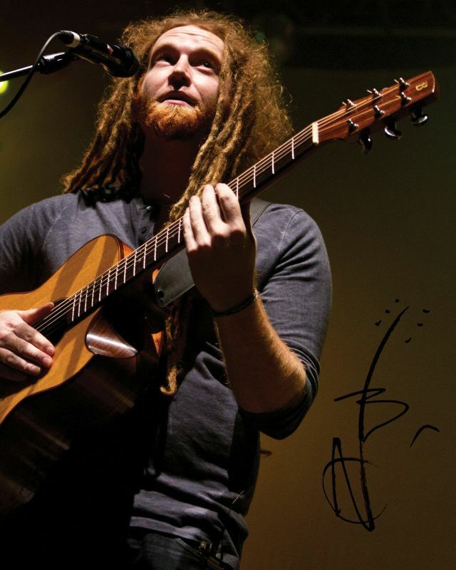 Newton Faulkner Autograph Signed Photo Poster painting Print