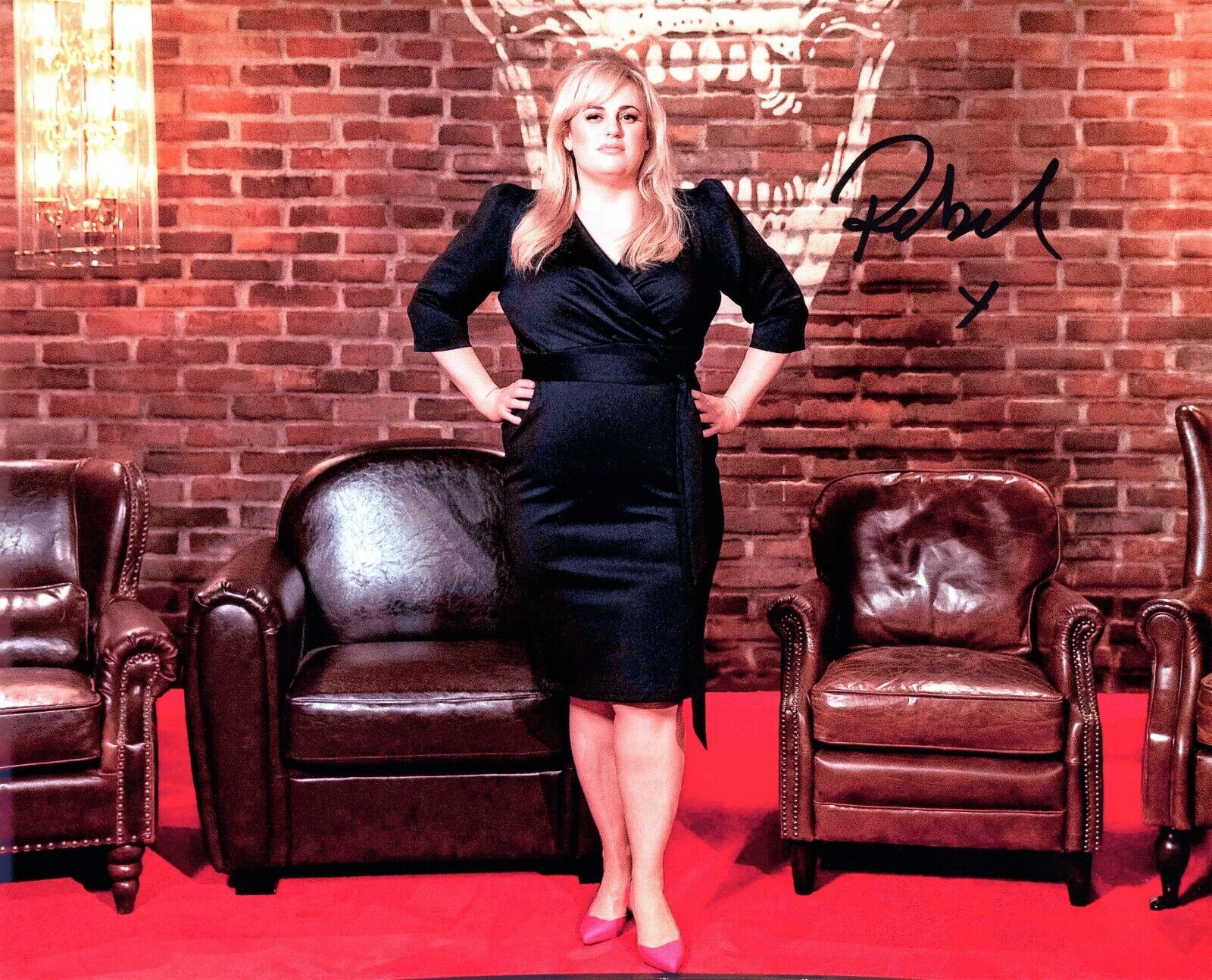 Signed Photo Poster painting of Rebel Wilson 10x8