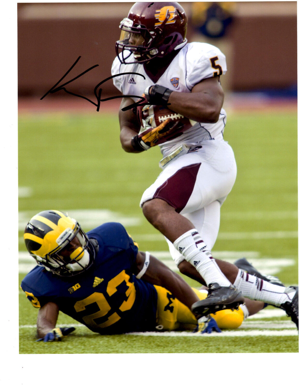 Kevon Frazier Central Michigan hand signed autographed 8x10 football Photo Poster painting CMU