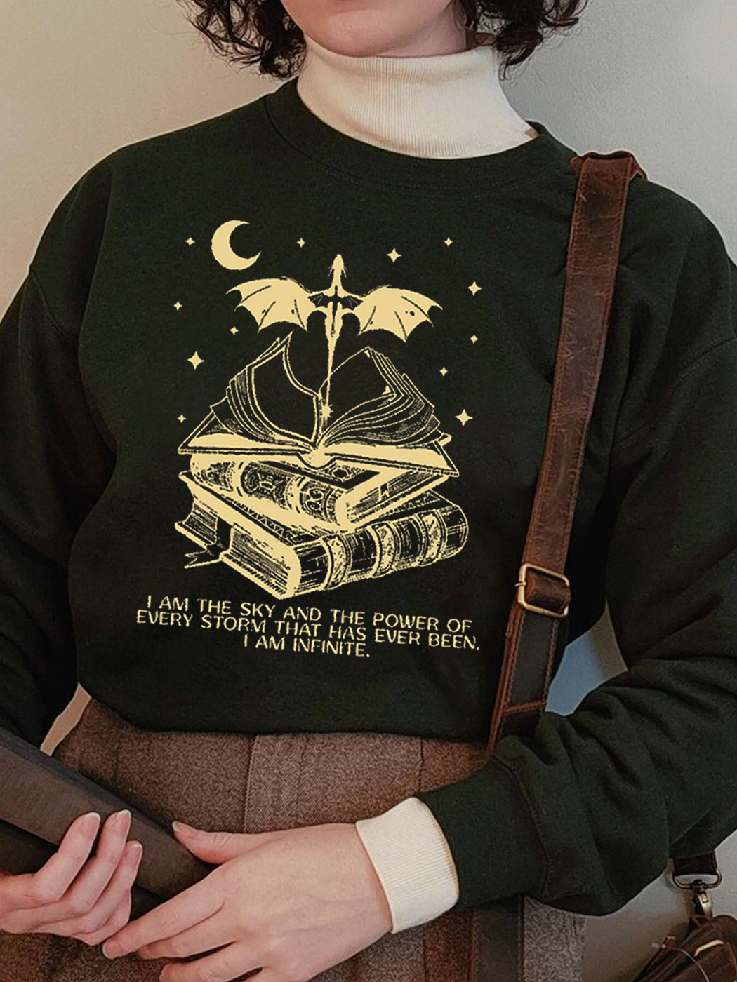 Fourth Wing Sweatshirt / DarkAcademias /Darkacademias