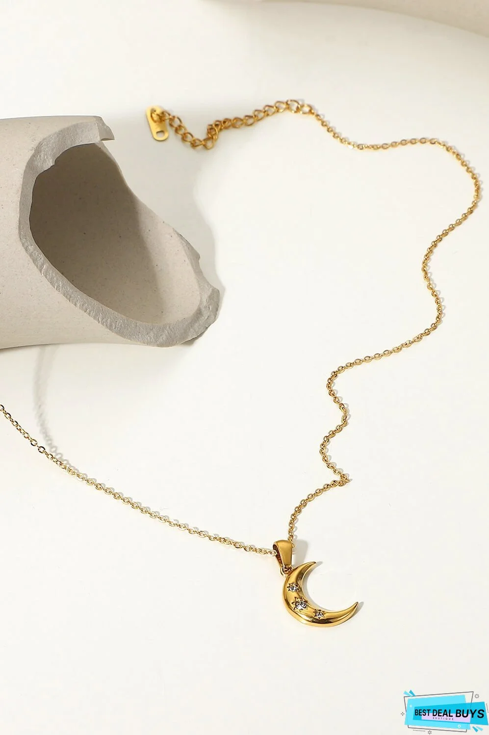 18K Gold Plated Inlaid Zircon Moon Pendant Necklace