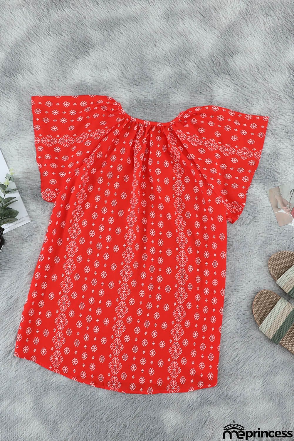 V-neck Short Sleeve Fashion Print Fantasy Fluttering Blouse